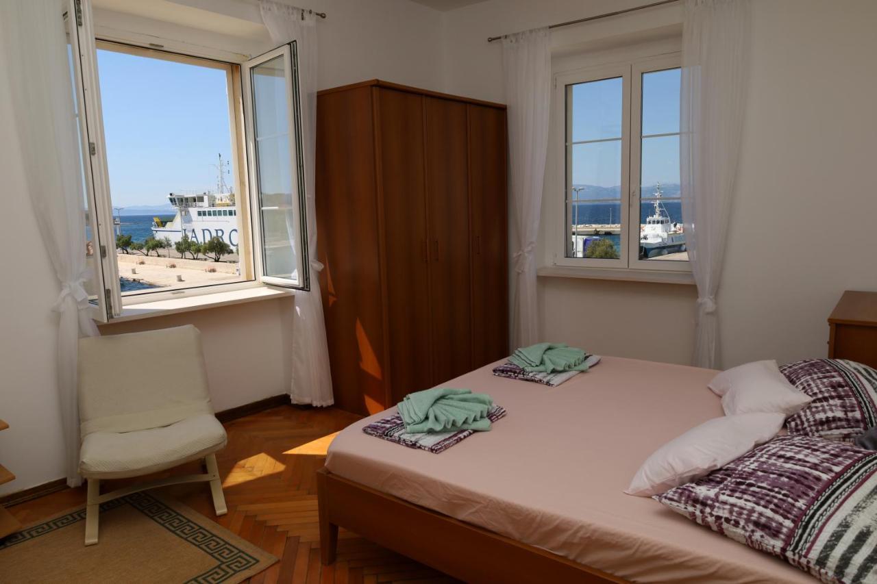 Apartman Dajana Supetar Extérieur photo