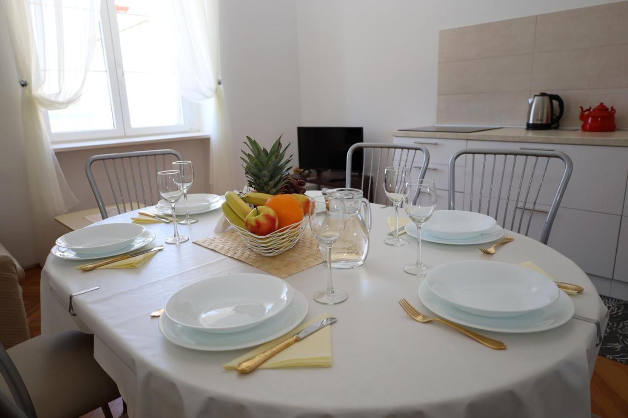 Apartman Dajana Supetar Extérieur photo