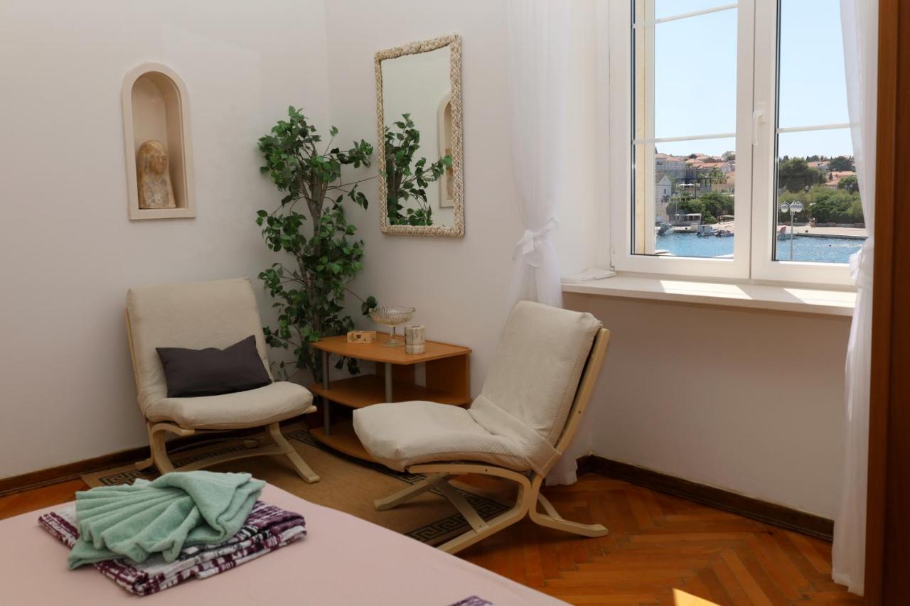 Apartman Dajana Supetar Extérieur photo