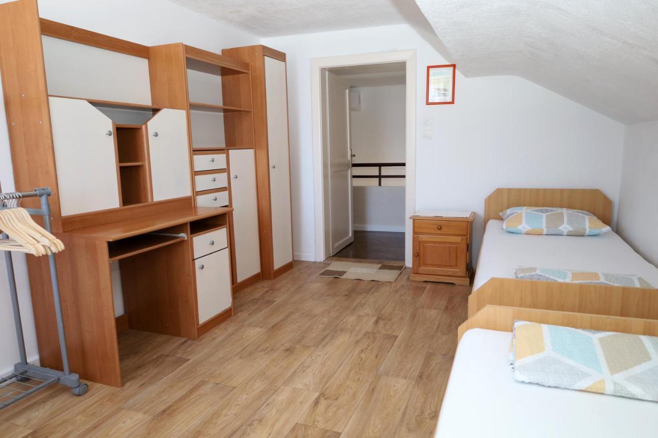 Apartman Dajana Supetar Extérieur photo