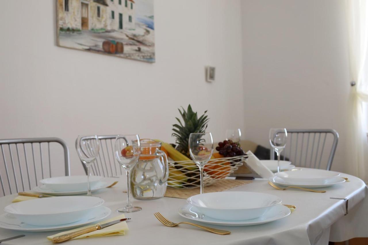 Apartman Dajana Supetar Extérieur photo